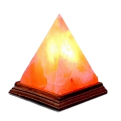 Солевая лампа 'Пирамида'